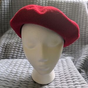 HOQUY Elegant Red Beret for Men or Women